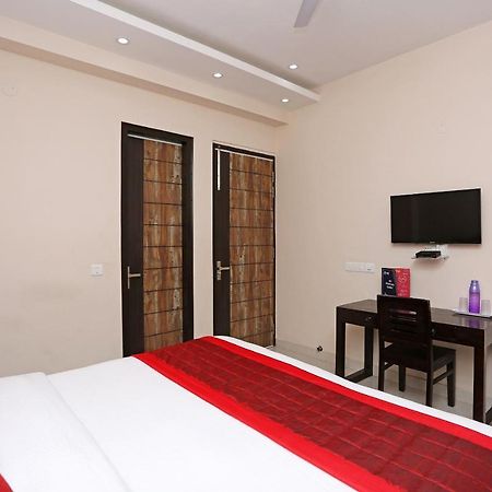 Oyo 9997 Navru Heritage Gurgaon Exterior photo