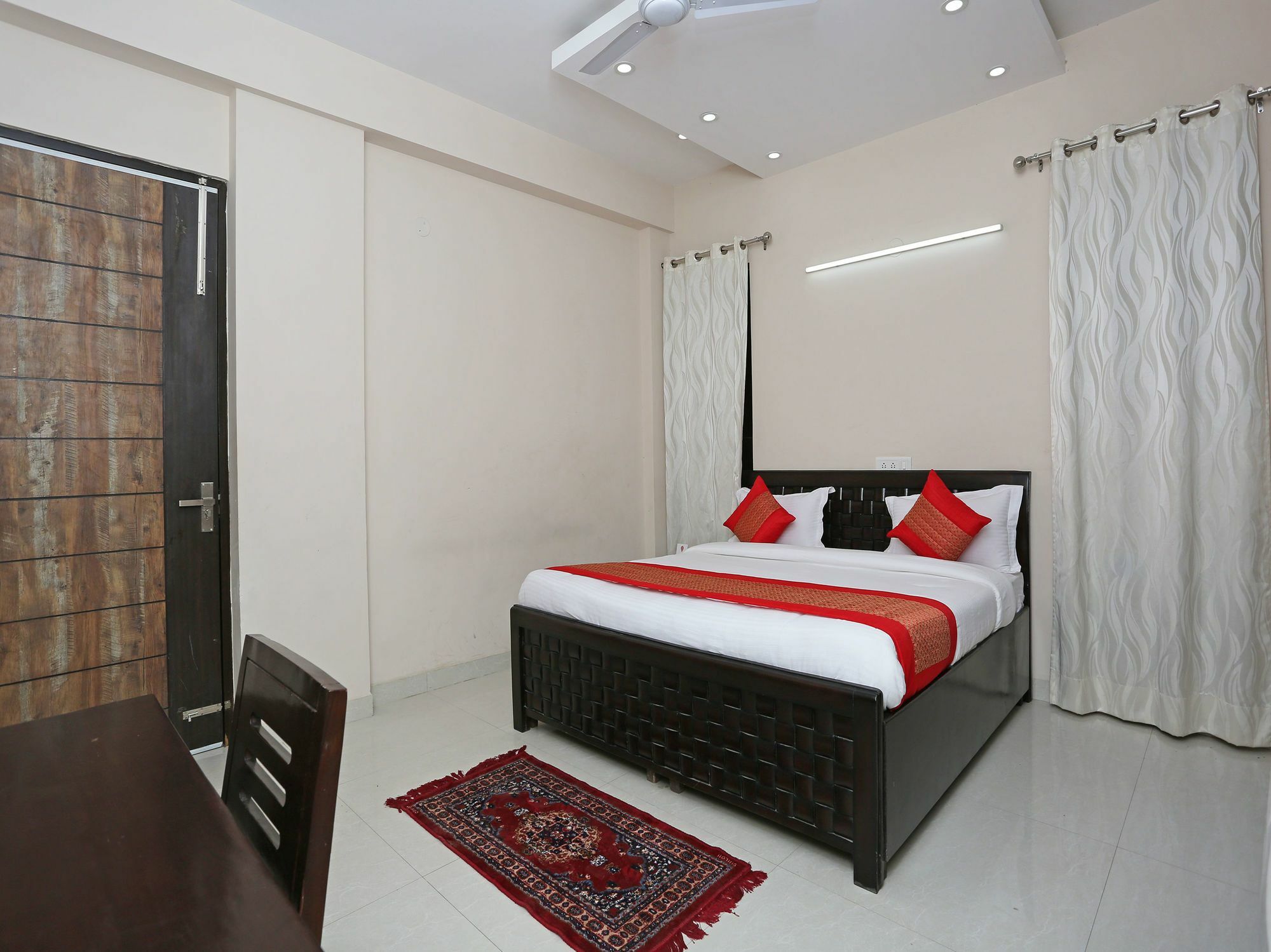 Oyo 9997 Navru Heritage Gurgaon Exterior photo